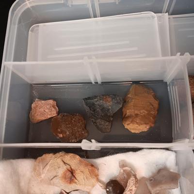ROCKHOUND FINDS AND ARTIFACTS