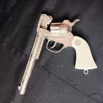 MARX THUNDER GUN AND WYATT EARP METAL TOY GUNS
