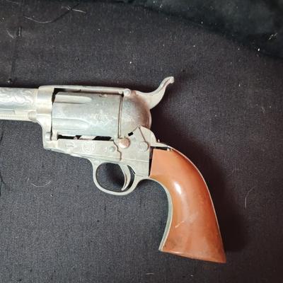 MARX THUNDER GUN AND WYATT EARP METAL TOY GUNS