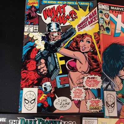 8 COMIC BOOKS