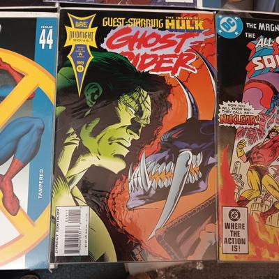 8 COMIC BOOKS