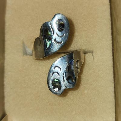 Mother of pearl and silver ring