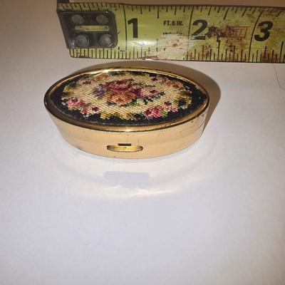 Pill box, Lipstick case