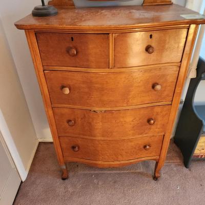 Dresser 2 over 3 Drawers 32x19x44