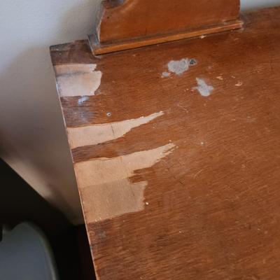 Lowboy Dresser 2 over 2 Dresser w Mirror
