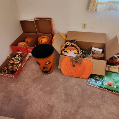 Halloween Fall Decor Lot