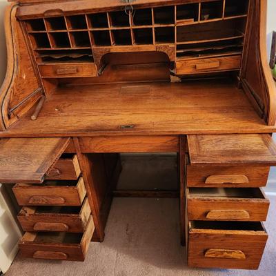 Oak Rolltop Desk 49x29x50