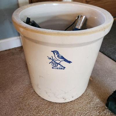 Bluebird Stoneware Crock 5 Gallon solid