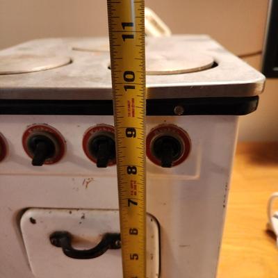 Vintage Wagner Schutz Electric Stove w plug