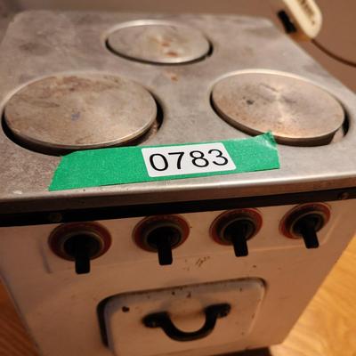 Vintage Wagner Schutz Electric Stove w plug
