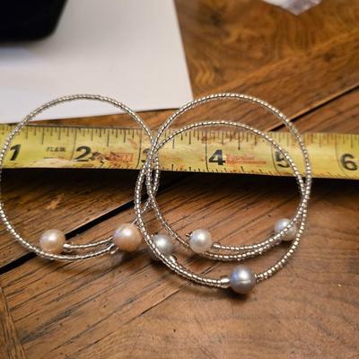 3 Bracelets