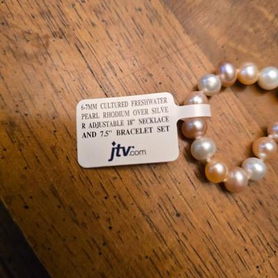 Bracelet and necklace