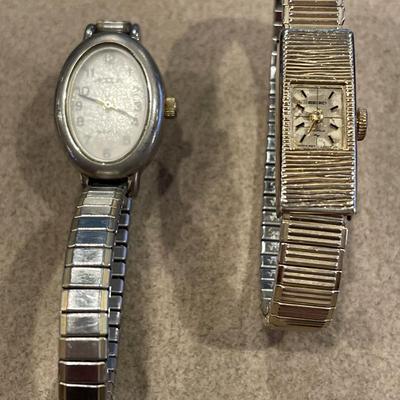 4 gold tone ladies watches
