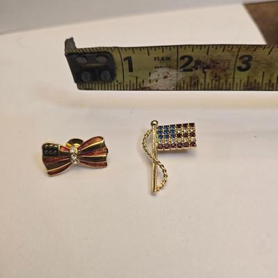 Pins 2pcs