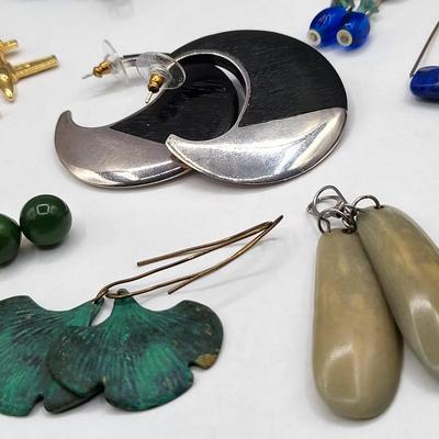 Mixed Lot Fashion Earrings Pierced