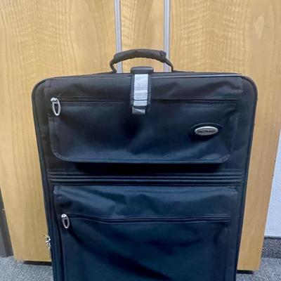 Rome Black Rolling Travel Suitcase with Telescoping Handle
