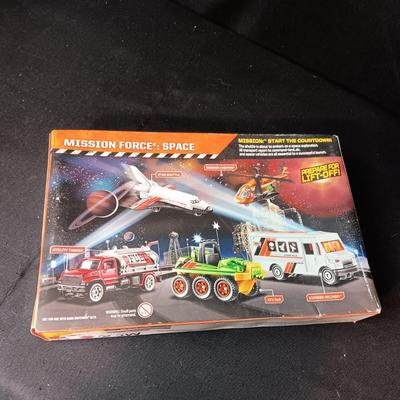 NIB MATCHBOX ON A MISSION