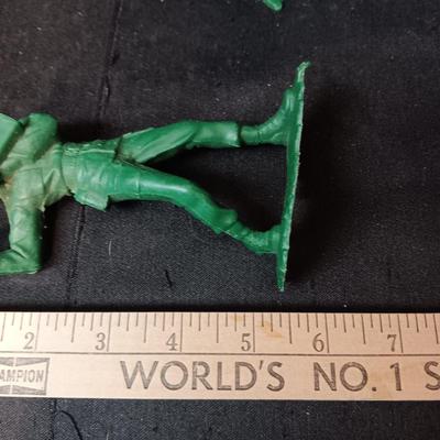 LARGE HARD PLASTIC MILITARY FIGURES