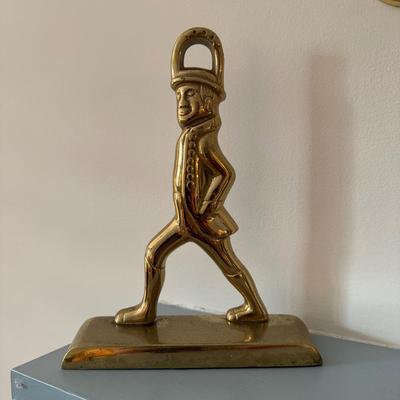 371 Cast Iron Fireatarter with VA. Metal Crafters Doorstop