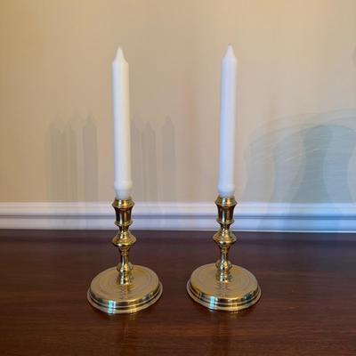 376 Williamsburg Blue Hurricane Globes with Solid Brass Candlesticks