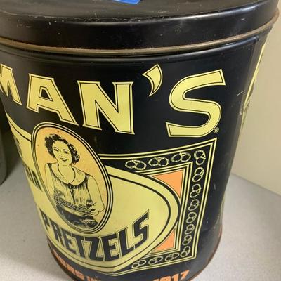 Large Vintage Reisman & Sons Pretzel Tin