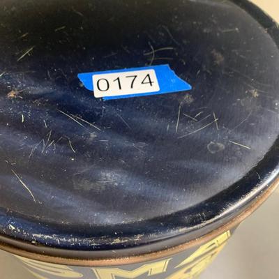Large Vintage Reisman & Sons Pretzel Tin