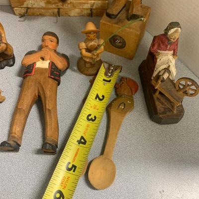 Vintage Carved Wood /Composite Figurines Lot