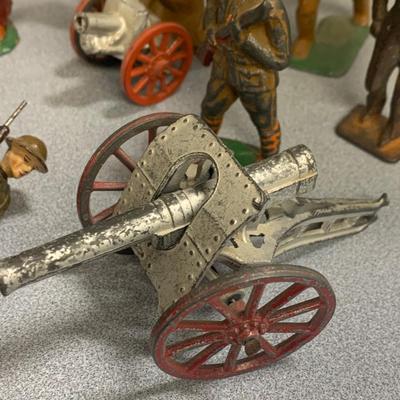 Antique Lead Soldiers Lot