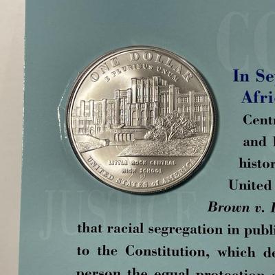 2007 US Mint Little Rock Coin & Medal Set Uncirculated Silver Dollar & Bronze Medal as Pictured. FREE DOMESTIC SHIPPING.