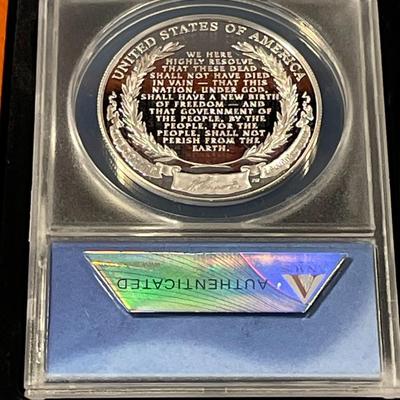 ANACS CERTIFIED 2009-P PROOF-70 DEEP CAMEO LINCOLN COMMEORATIVE SILVER DOLLAR IN A CHERRY WOOD CUSTOM WINDOW BOX.