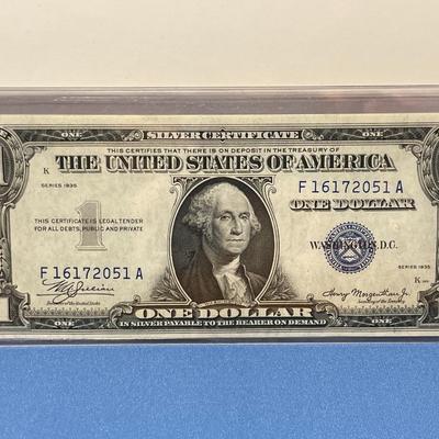 Scarce 5-Series 1935 $1.00 (Consecutive Serial Numbers) Silver Certificates Uncirculated Condition Banknotes F16172049A to F16172053A as...