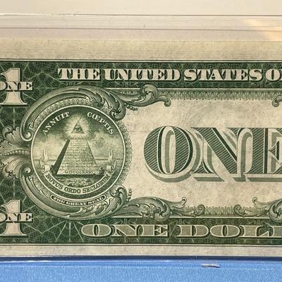Series 1935-A $1.00 (***Star***) Silver Certificate Uncirculated Condition Serial *83960541A as Pictured. (***Star Banknote***). FREE...