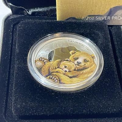 Australian MOTHER'S LOVE BEAR 2014 Proof Colorized 1/2 Ounce .999 Fine Silver Coin Limited to 10,000 as Pictured. Free Domestic...