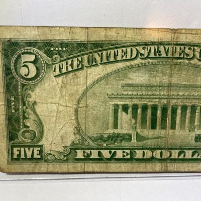 Series of 1929 Circulated Condition $5 New York City/NY National Currency Bank Note as Pictured. Free Domestic Shipping.