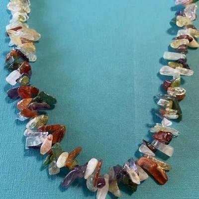 Vintage 34" Agate/Quartz Bright Color Chip Bead Necklace in Good Preowned Condition.