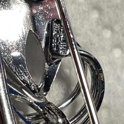 VINTAGE STERLING SILVER RHINESTONE PIN/BROOCH 2" WIDE IN VG PREOWNED CONDITION AS PICTURED. FREE DOMESTIC SHIPPING.