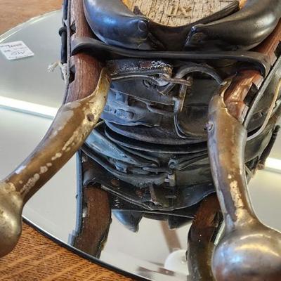 Antique horse collar clock