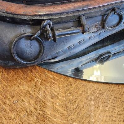 Antique horse collar clock