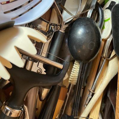 Kitchen utensils