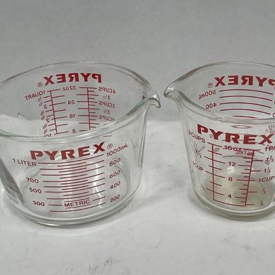 Vintage Pair of Glass Pyrex Measuring Cups