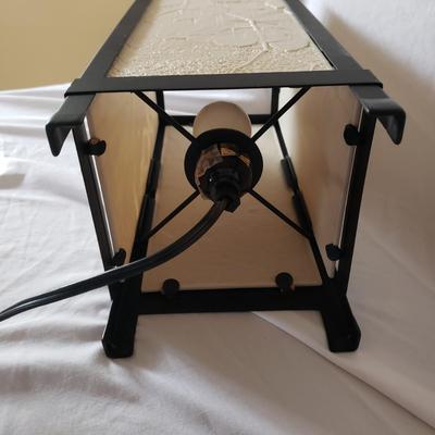 Gorgeous Leaf Lamp and Metal Native American Bookends (O-KD)