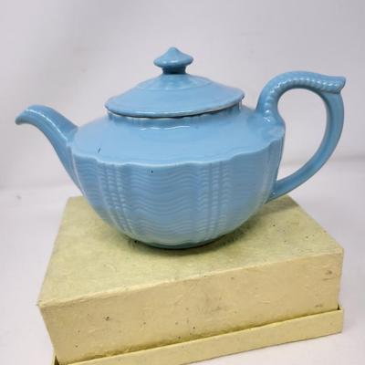 Vintage Hall Pottery Teapot