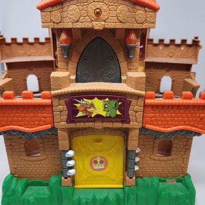 Fisher-Price Imaginext Castle + Extras