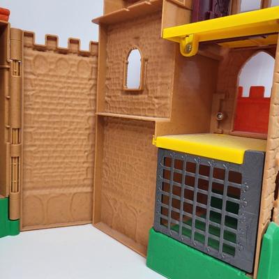 Fisher-Price Imaginext Castle + Extras