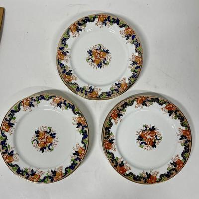 Lot of (12) 7" SALAD plate Antique John Maddock and Son Royal Vitreous, English Transfer ware, Majestic Pattern