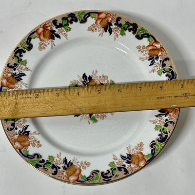 Lot of (5) LUNCHEON plates 9"Antique John Maddock and Son Royal Vitreous, English Transfer ware, Majestic Pattern)