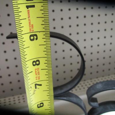 9" Tall Large Metal "Bath" Decor