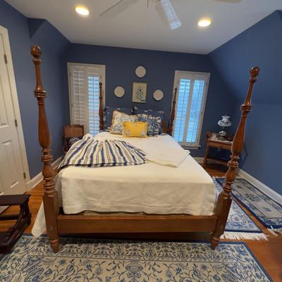426 White MALABAR GROVE Queen Bedding with Bedskirt and Accent Pillows