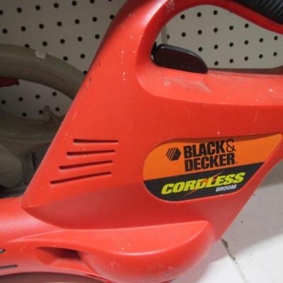 Black & Decker Cordless Blower Craftsman 18 in Trimmer