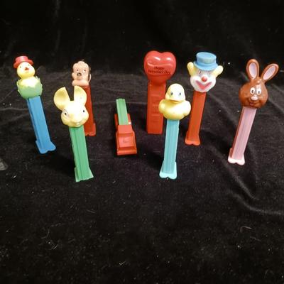 A COLLECTION OF PEZ DISPENSERS